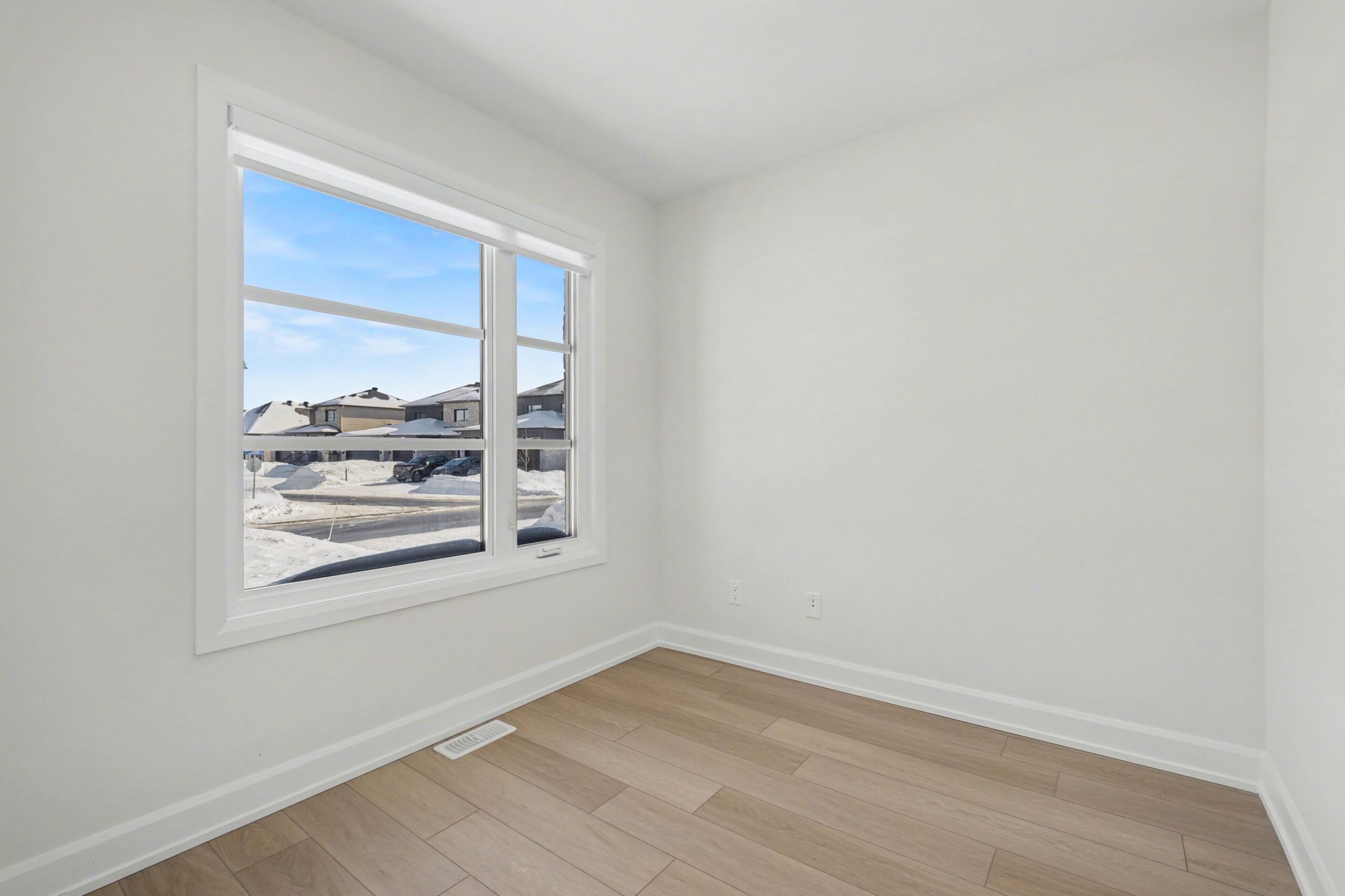 006_429_aurora_st_6_615