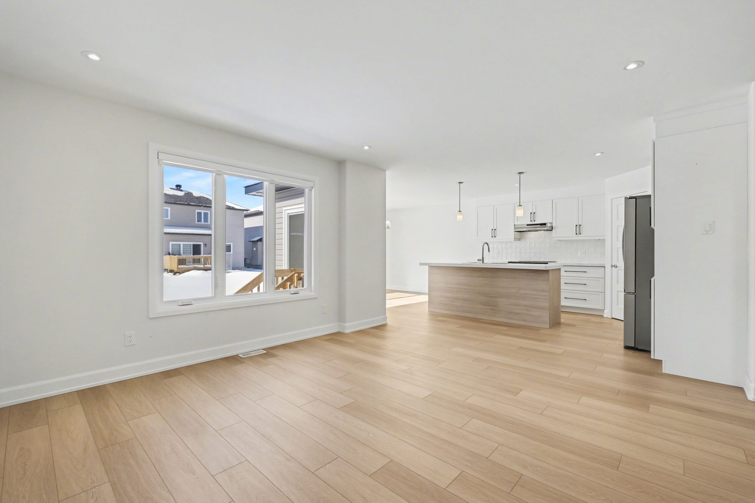 010_429_aurora_st_10_355